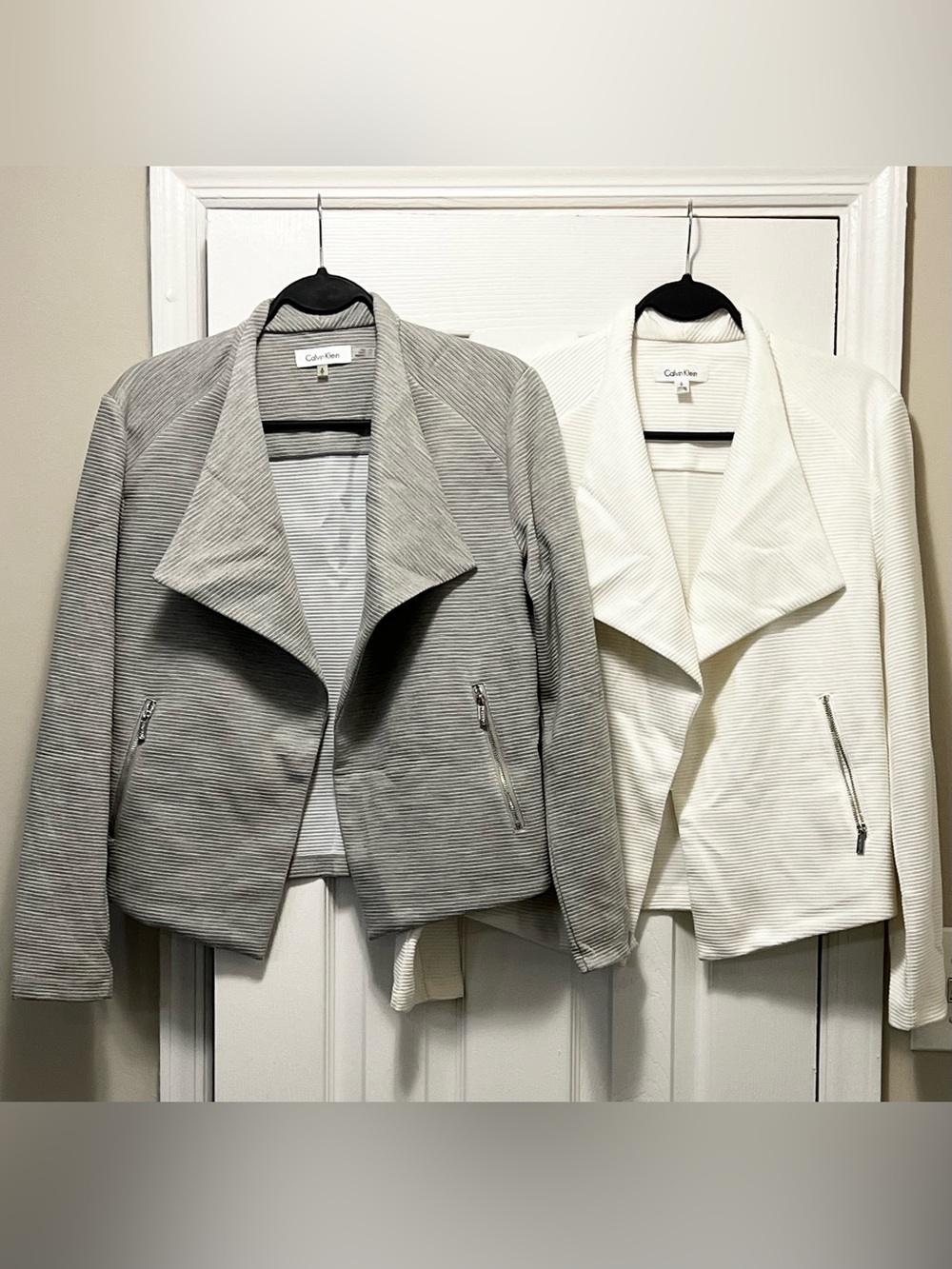 Calvin Klein Women's Ribbed OpenFront Blazer Gray and White